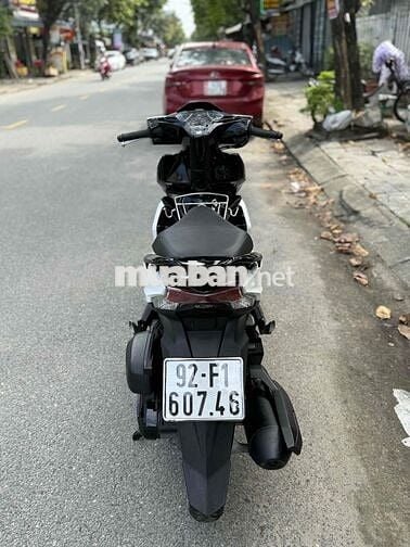 Honda Air Blade 2017 B.số 92 Góp trả trước 4tr5