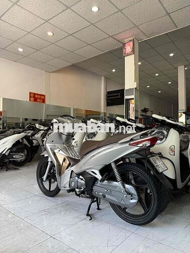 ZIN CỌP - Như Mới - FUTURE 2021 ĐK 2022 Màu Hiếm