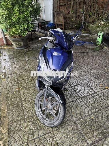 Honda ab 2021 màu xanh đen .