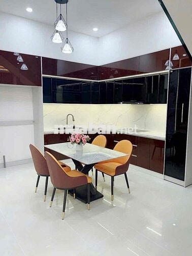 CHO THUÊ NHÀ 1 TRỆT 2 LẦU – HẺM 385 PHÚ HOÀ, TDM ✨ Nhà đẹp – Full nt