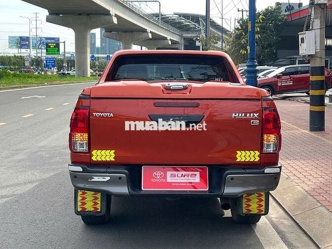 Hilux 2021 2.4 AT KH thiện chí còn Thương lượng