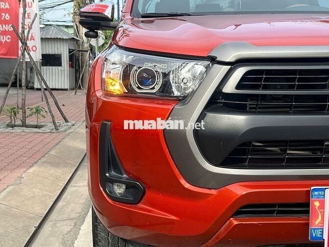 Hilux 2021 2.4 AT KH thiện chí còn Thương lượng