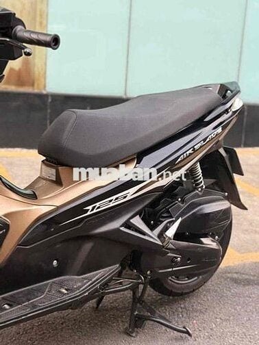 AIR BLADE 2013 - GÓP BAO NỢ XẤU