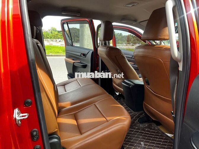 Hilux 2021 2.4 AT KH thiện chí còn Thương lượng