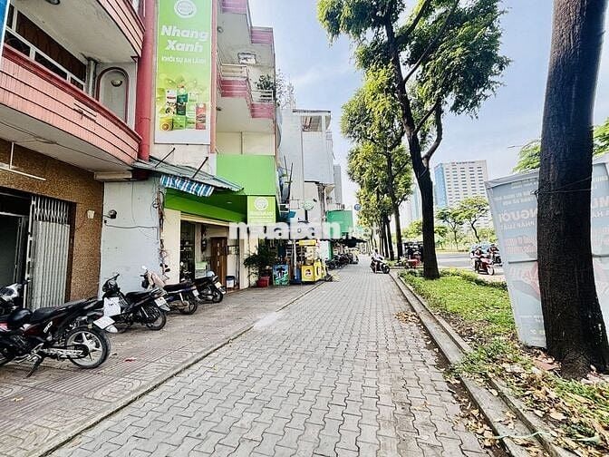 8x17m - Nhà 272 Điện Biên Phủ, Bình Thạnh - 3TẦNG, GIÁ RẺ VỈA HÈ RỘNG