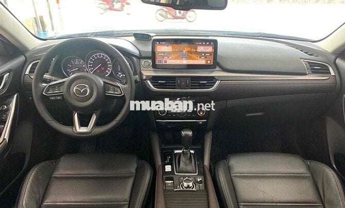 Mazda 6 2020 2.0 AT Xanh