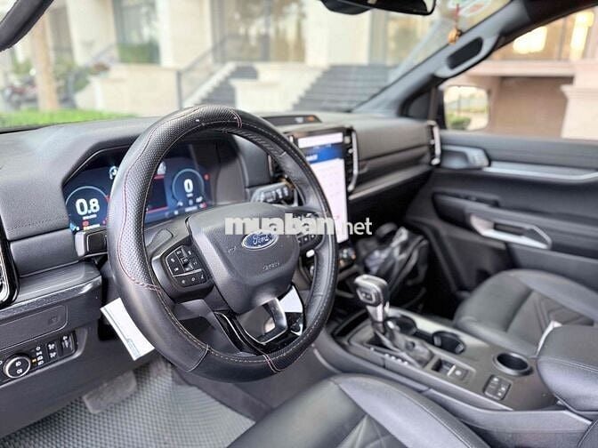 Ford Everest 2024 Titanium 2.0 AT 4x2 - 40000 km