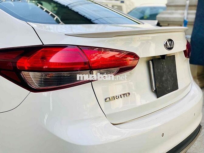 Kia Cerato 2018 1.6AT Trắng Odo 7v Cực Đẹp Giá Tốt
