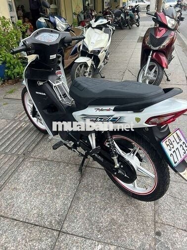 Honda Wave A 2025 Trắng Mới 99%