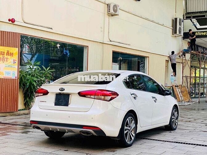 Kia Cerato 2018 1.6AT Trắng Odo 7v Cực Đẹp Giá Tốt