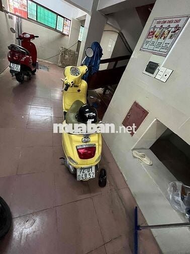 Piaggio Vespa Fi Fun màu Vàng