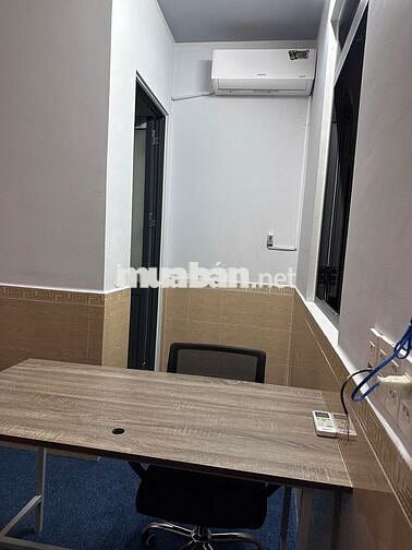 Chính chủ cho thuê văn phòng trang bị đầy đủ, thích hợp cty nhỏ và vừa