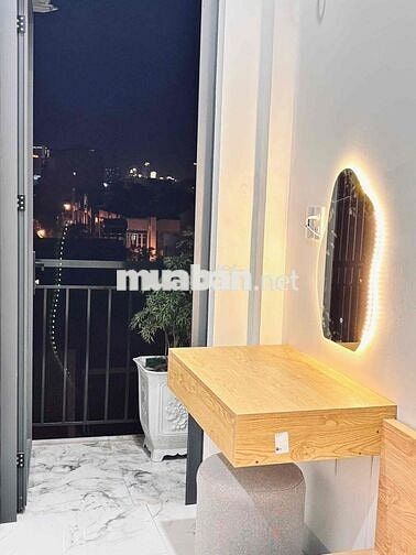 Cho thuê căn hộ 1 phòng ngủ mới keng ngay cầu Sông Hàn
