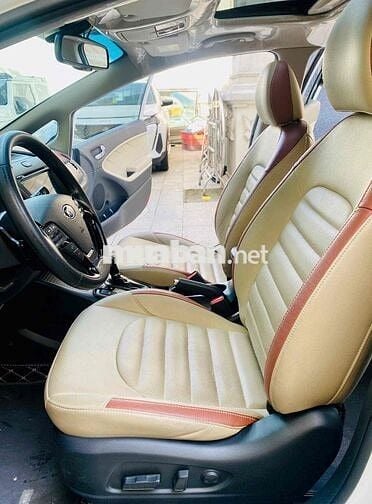 Kia Cerato 2018 1.6AT Trắng Odo 7v Cực Đẹp Giá Tốt