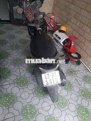 Suzuki Hayate Cam đen