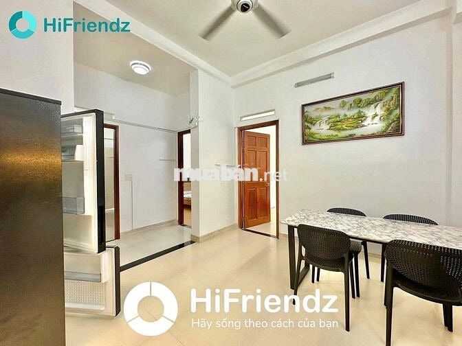 2 Phòng Ngủ - 60m2 - Ban Công - Full Nội Thất- Máy Giặt Riêng- Sân Bay