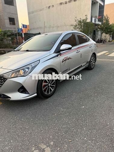 Hyundai Accent 2021 1.4 AT - 72000 km