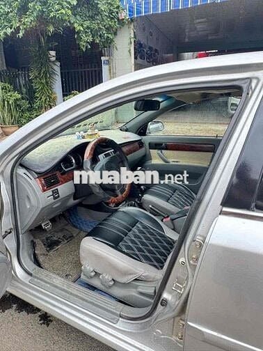 Daewoo Lacetti Số sàn 5 chỗ Bạc