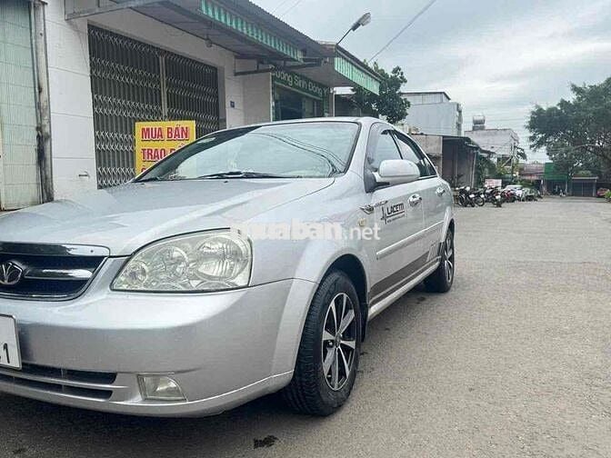 Daewoo Lacetti Số sàn 5 chỗ Bạc