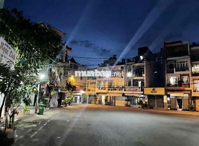 Phòng cho thuê đường bàu cát , giá HSSV