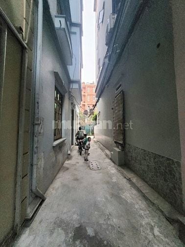 Chính chủ cho thuê nhà ngõ 88 Trần Quang Diệu chỉ 3tr/tháng