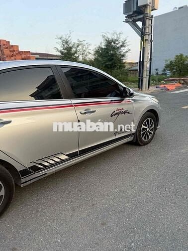 Hyundai Accent 2021 1.4 AT - 72000 km