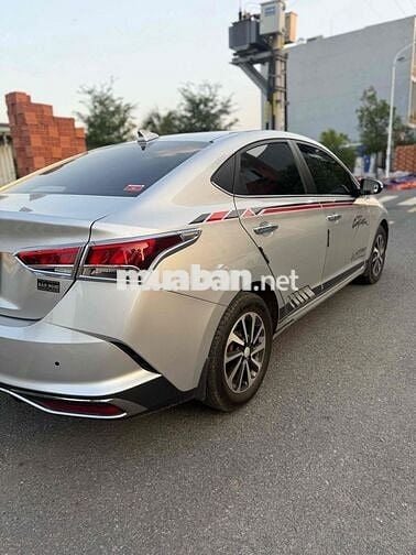 Hyundai Accent 2021 1.4 AT - 72000 km