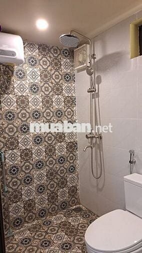 Phòng trọ mới nâng cấp, 20m2, cách Hồ Gươm 1.5km