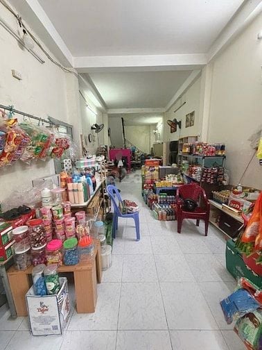 Nhà hxh dt45m3 đúc BTCT 2 lầu 3pn đường Lê Văn Quới, Q. Bình Tân.