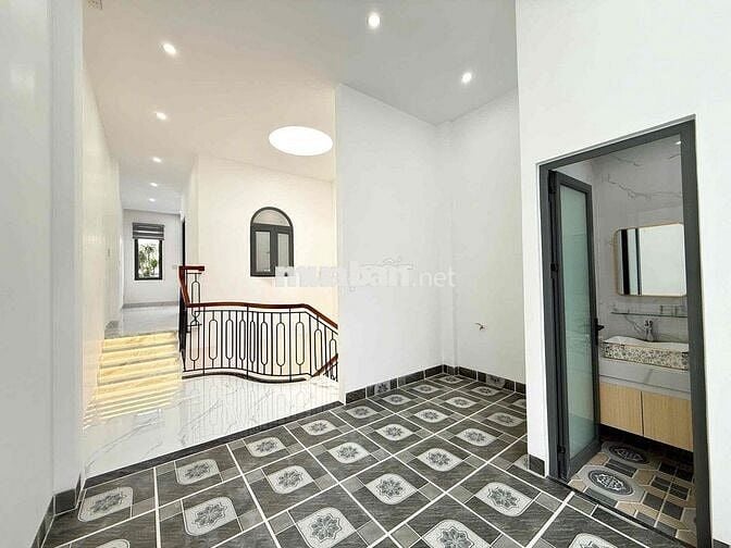 🏩 Bán nhà 3 tầng 3 mê đúc Kiệt TÔN ĐỨC THẮNG ( vị trí đứng từ nhà nhìn