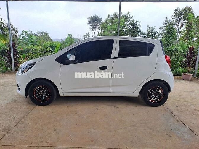 Chevrolet Spark Trắng 19547 km