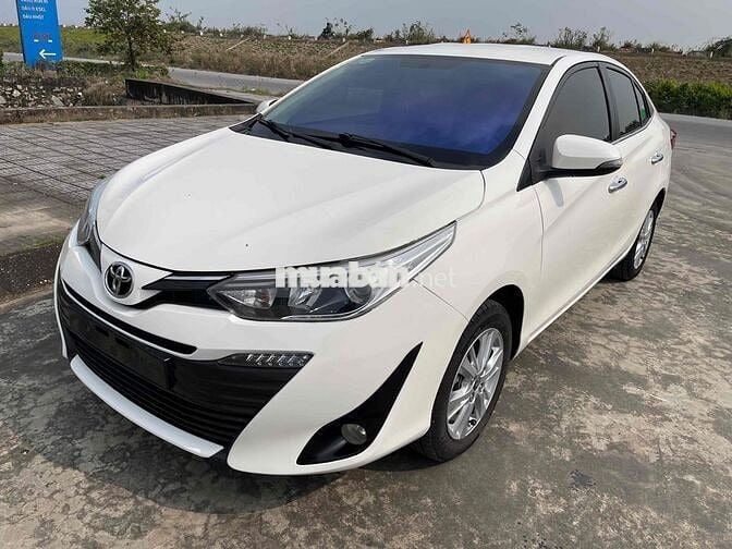 Toyota Vios Trắng Số tự động