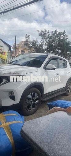 Kia Sonet 2021 Luxury 1.5 AT - 100 km