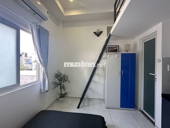 Chính chủ cho thuê phòng, có gác lửng, rất gần Đại học Luật TP.HCM.