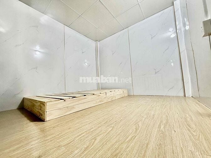 Phòng mới đẹp – có gác – máy lạnh – đối diện Mega Market – Giá tốt