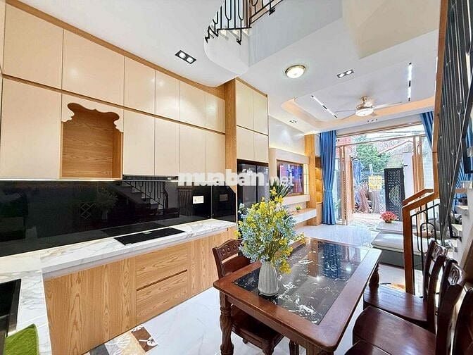 🏩 Bán nhà 3 tầng 3 mê đúc Kiệt TÔN ĐỨC THẮNG ( vị trí đứng từ nhà nhìn