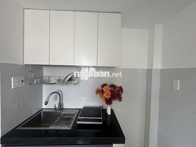 Chính chủ cho thuê phòng, có gác lửng, rất gần Đại học Luật TP.HCM.