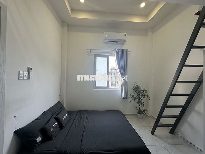 Chính chủ cho thuê phòng, có gác lửng, rất gần Đại học Luật TP.HCM.