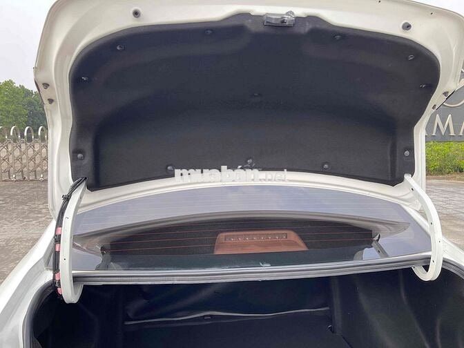 Toyota Vios Trắng Số tự động