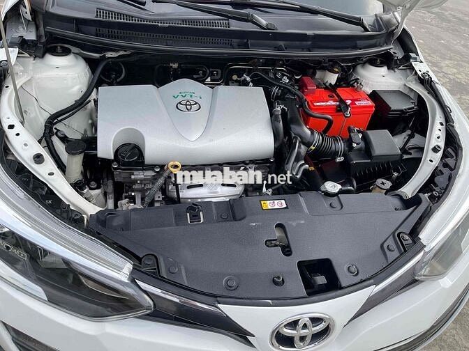 Toyota Vios Trắng Số tự động