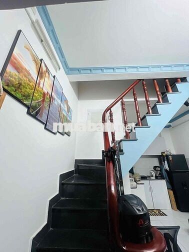 CHO THUÊ NHÀ NGUYÊN CĂN 2 PN 2 WC FULL NỘI THẤT 6TR5/ THÁNG TẠI HIỆP T