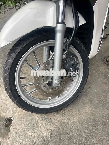 Honda SH 150cc Trắng Đã qua sử dụng
