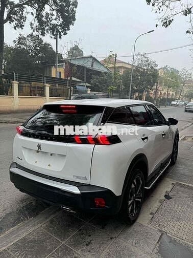 Peugeot 2008 2022 1.2AT Active 70000 km