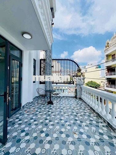 Cho thuê Nhà Phố Tân Cổ Điển, 5pn6wc, có nội thất, Phan Huy Ích p12 GV