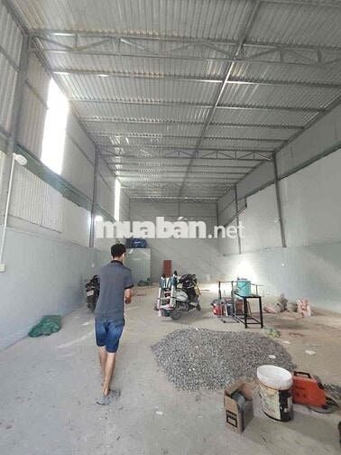 CHO THUÊ NHÀ XƯỞNG 8x20m - 8TRIỆU - TRẦN CAO 7m - ĐƯỜNG TẢI 10tấn