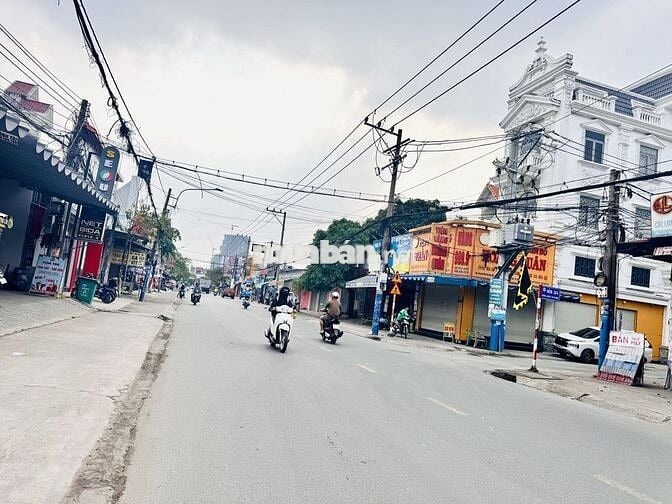 Nhà MT Bình Đường 4 gần chợ Dĩ An 2 giá rẻ kinh doanh 75m2 sổ riêng