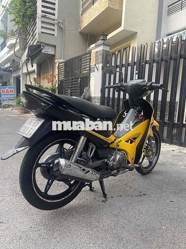 Yamaha Sirius RC 2016 Vàng đen