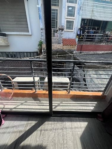 Bán nhà 1 lầu mới đẹp y hình. Giá tốt sổ Hồng riêng ko huy hoạch 