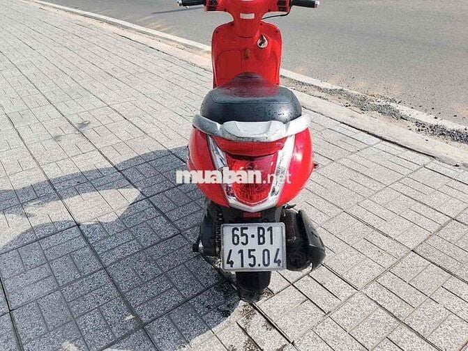 SYM Attila màu Đỏ