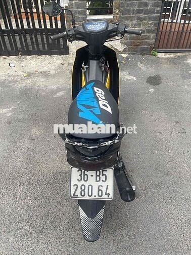 Yamaha Sirius RC 2016 Vàng đen